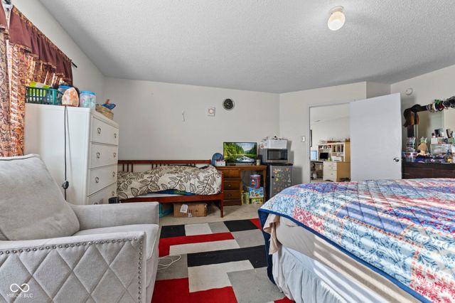 8620 Hopewell Court, Camby, IN 46113