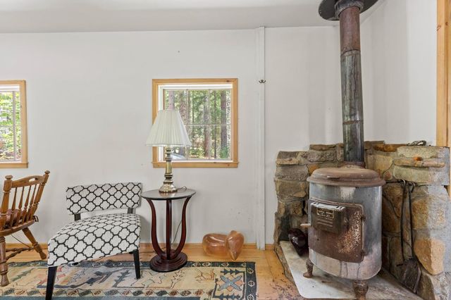 14138 La Porte Rd, Strawberry Valley, CA 95981