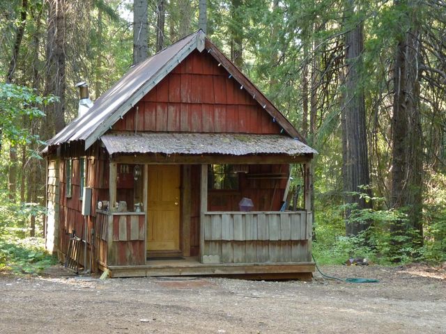 14138 La Porte Rd, Strawberry Valley, CA 95981