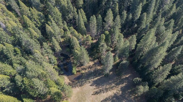 14138 La Porte Rd, Strawberry Valley, CA 95981