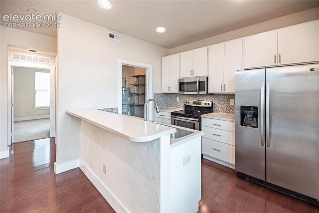 525 E Kiowa Street, Colorado Springs, CO 80903