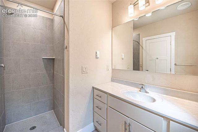 525 E Kiowa Street, Colorado Springs, CO 80903