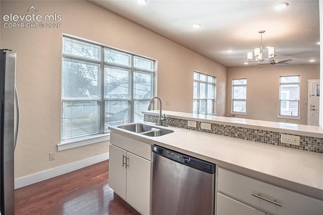 525 E Kiowa Street, Colorado Springs, CO 80903