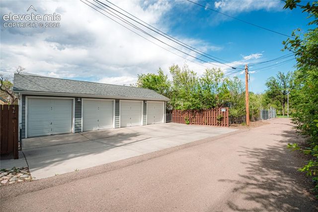 525 E Kiowa Street, Colorado Springs, CO 80903