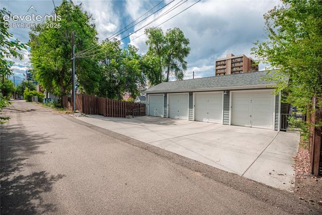 525 E Kiowa Street, Colorado Springs, CO 80903