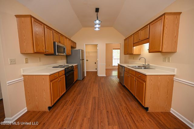 9051 Champlain Drive, Olive Branch, MS 38654