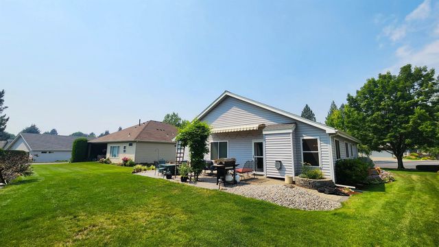 3815 S GREYSTONE Ln, Spokane, WA 99223