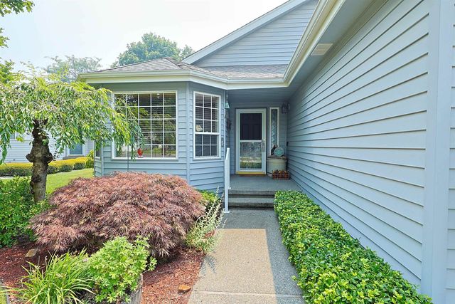 3815 S GREYSTONE Ln, Spokane, WA 99223