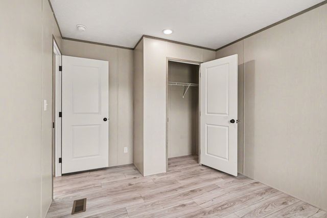 117 Melanie Brooke Ln., Conway, SC 29527