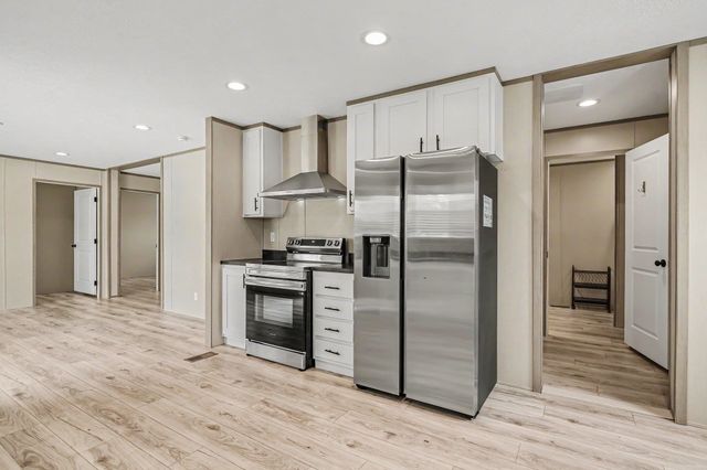 117 Melanie Brooke Ln., Conway, SC 29527