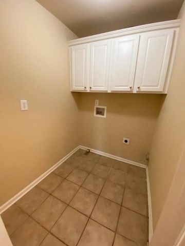 2511 Gadsen Walk, Duluth, GA 30097