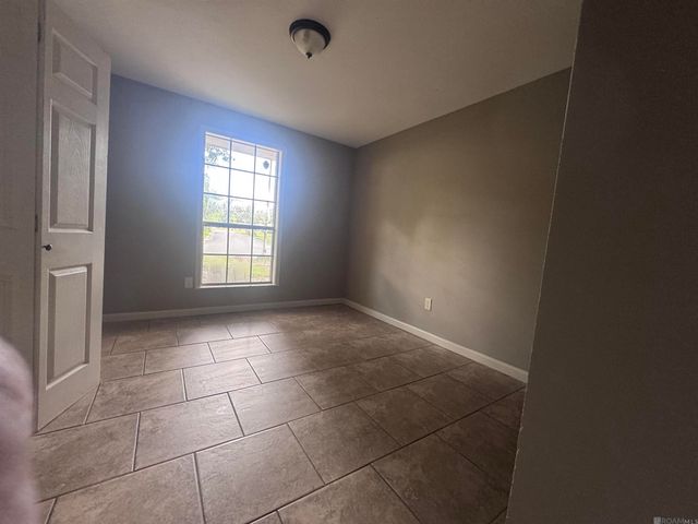 13338 E Shamrock Ave, Baton Rouge, LA 70814
