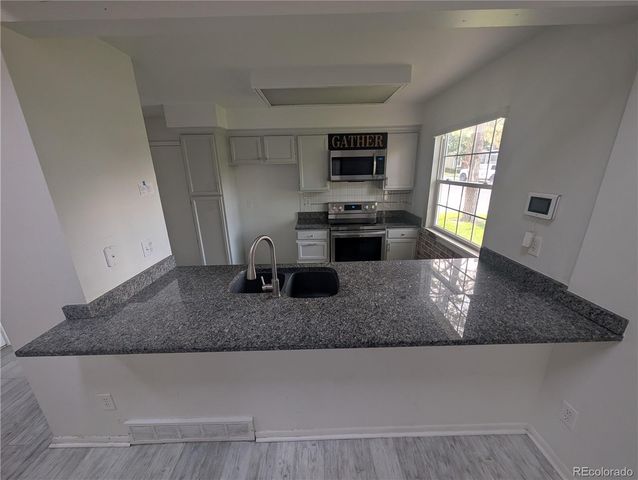 1041 S Fraser Way, Aurora, CO 80012