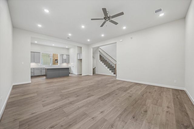 6330 Paddington Bend Drive, Houston, TX 77008