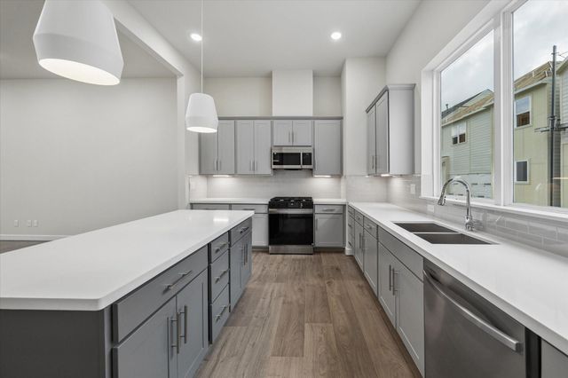 6330 Paddington Bend Drive, Houston, TX 77008