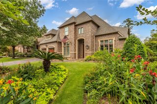 98 E Cove View Trail, Spring, TX 77389