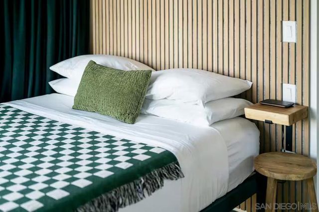 48311 Burns Canyon Rd, Pioneertown, CA 92268