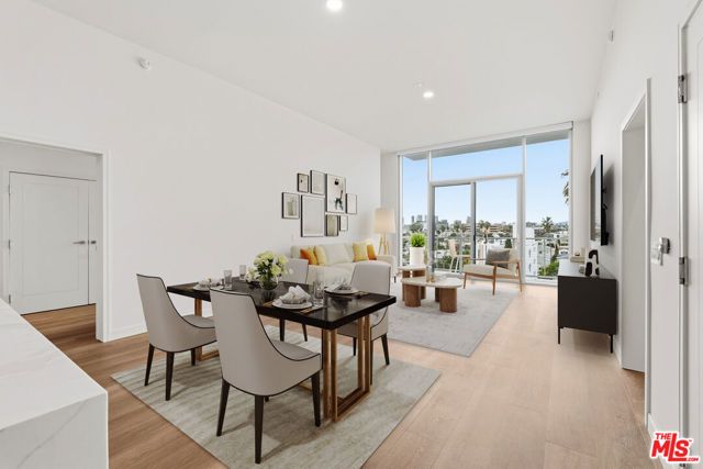 8500 Burton Way 513, Los Angeles, CA 90048
