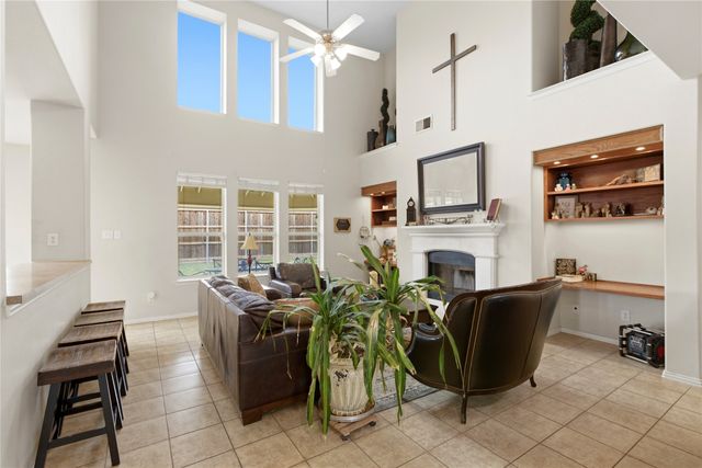 2817 NW Appaloosa Court, Little Elm, TX 75068