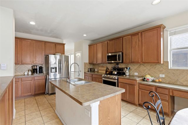 2817 NW Appaloosa Court, Little Elm, TX 75068