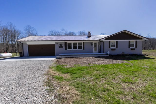 7683 Bellsville Pike, Nashville, IN 47448