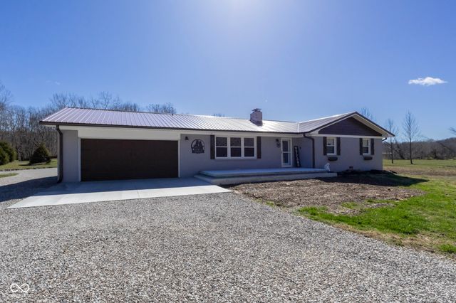 7683 Bellsville Pike, Nashville, IN 47448