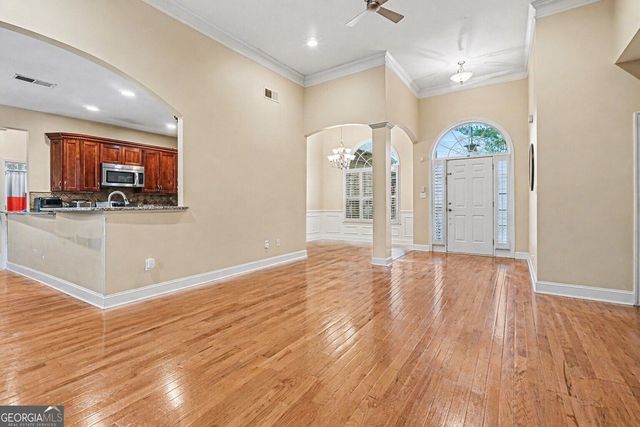 4597 Alpine Drive SW, Lilburn, GA 30047