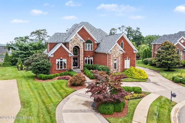 2126 Highland Springs Pl, Louisville, KY 40245