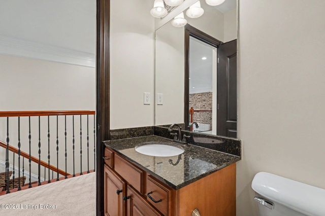 2126 Highland Springs Pl, Louisville, KY 40245
