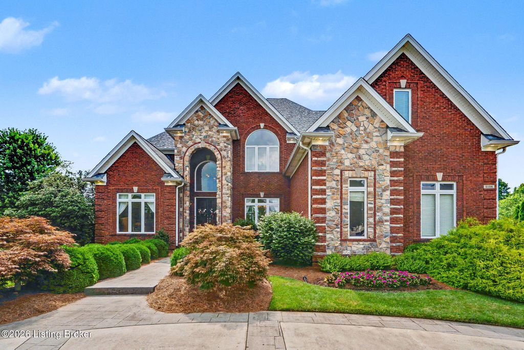 2126 Highland Springs Pl, Louisville, KY 40245