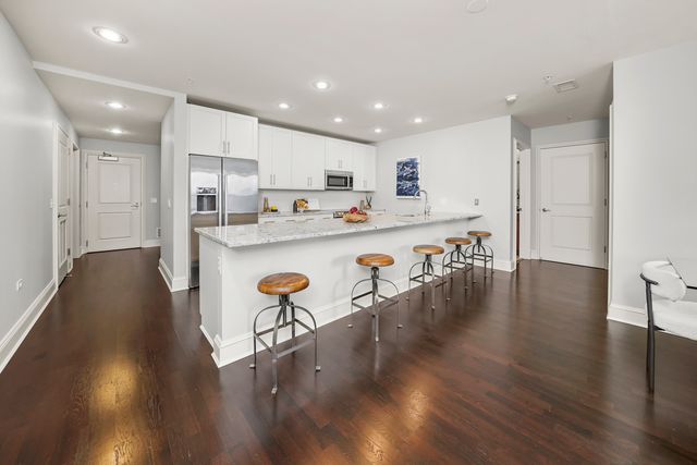 850 N Lake Shore Drive 1205, Chicago, IL 60611