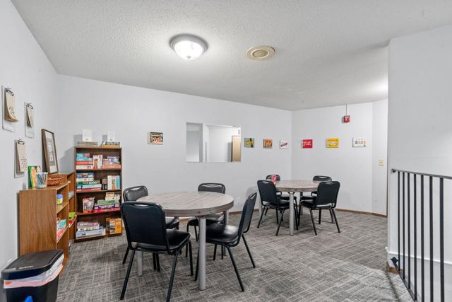 135 Viking Drive E 321, Little Canada, MN 55117