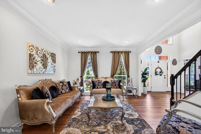 9222 CAMPFIRE CT, Bristow, VA 20136
