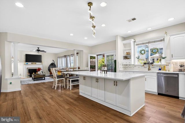 9222 CAMPFIRE CT, Bristow, VA 20136