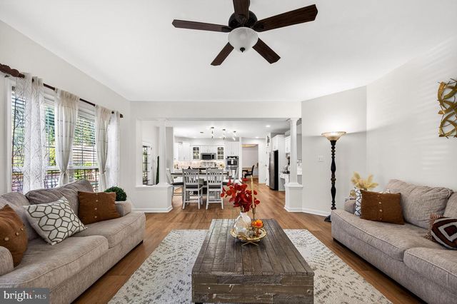 9222 CAMPFIRE CT, Bristow, VA 20136