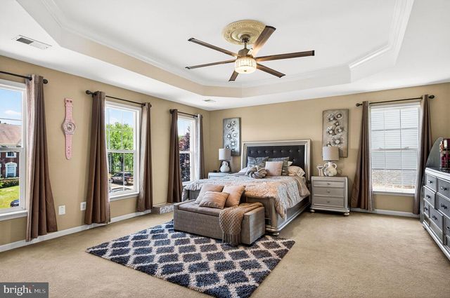 9222 CAMPFIRE CT, Bristow, VA 20136