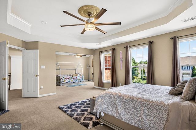9222 CAMPFIRE CT, Bristow, VA 20136