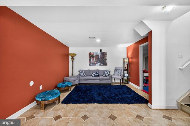 9222 CAMPFIRE CT, Bristow, VA 20136