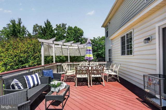 9222 CAMPFIRE CT, Bristow, VA 20136