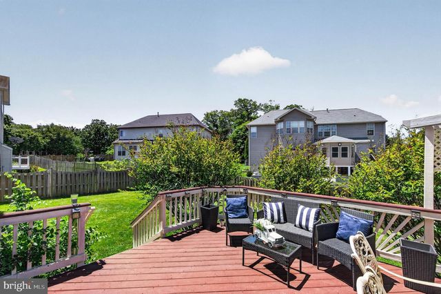 9222 CAMPFIRE CT, Bristow, VA 20136