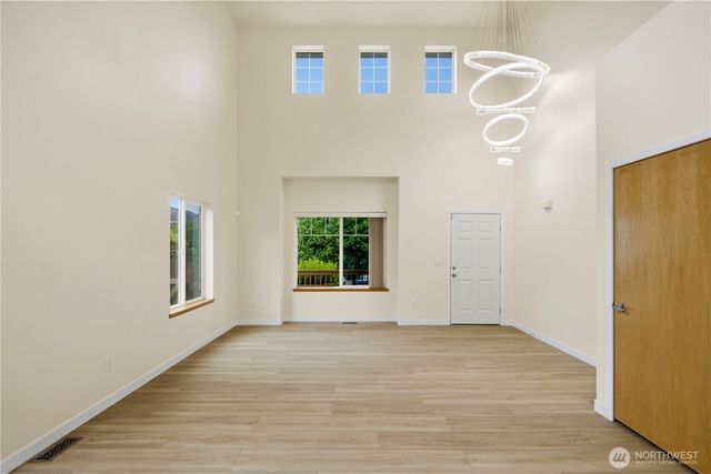460 ILwaco Avenue NE, Renton, WA 98059