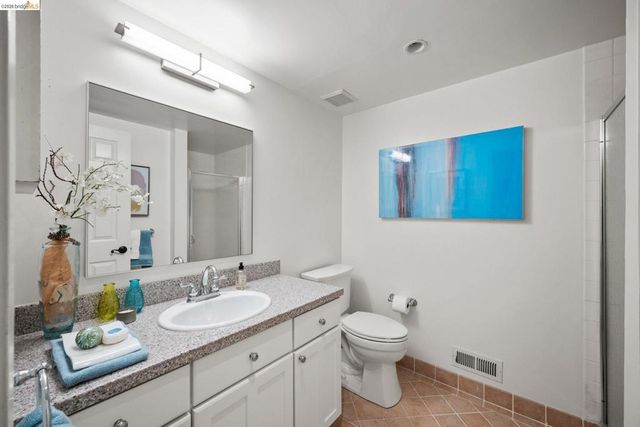 206 Sheila Ct, Moraga, CA 94556
