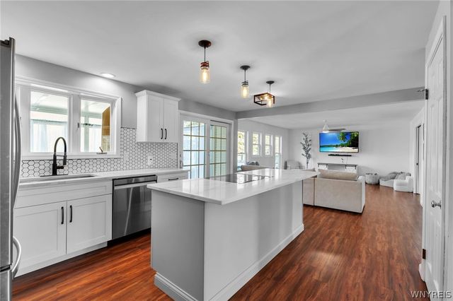 8426 Stringham Drive, Batavia, NY 14020