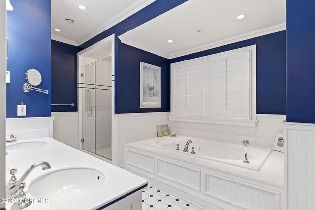 226 Norwood Avenue, Avon-by-the-sea, NJ 07717