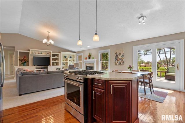 3500 DEER RUN Drive, Springfield, IL 62711