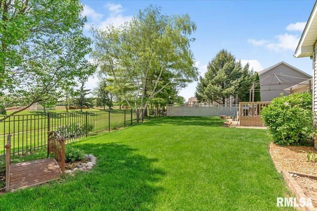3500 DEER RUN Drive, Springfield, IL 62711
