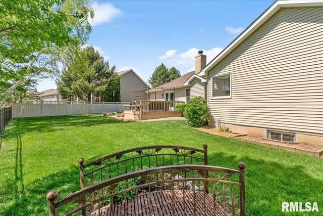 3500 DEER RUN Drive, Springfield, IL 62711