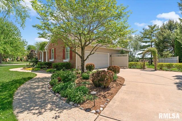 3500 DEER RUN Drive, Springfield, IL 62711