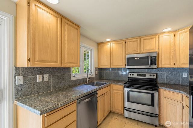 10435 SE 13th Street, Bellevue, WA 98004