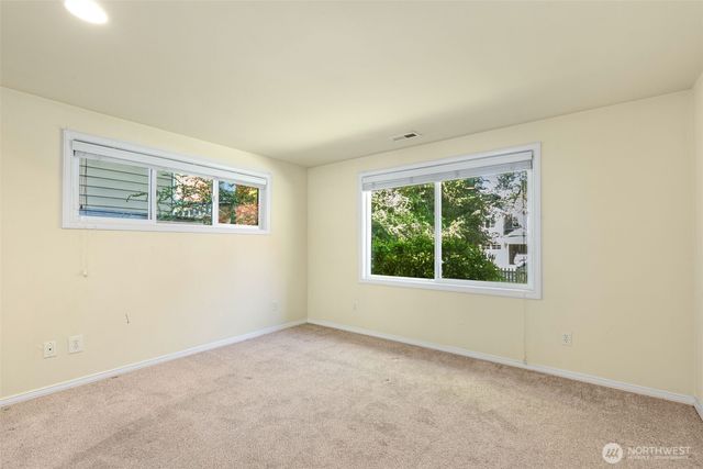 10435 SE 13th Street, Bellevue, WA 98004